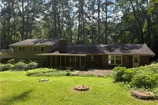 3887 Menlo Dr, Atlanta, GA 30340 - Photo 53