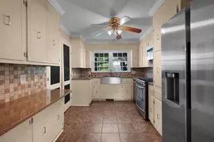 206 Cherry Hill Dr, Calhoun, GA 30701 - Photo 3