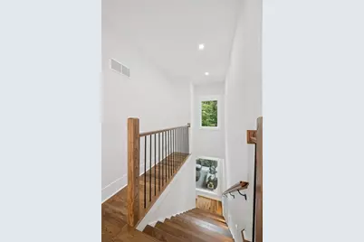 342 Valley Green Drive NE, Atlanta, GA 30342 - Photo 49