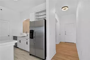 3445 Stratford Rd NE, Atlanta, GA 30326 - Photo 3