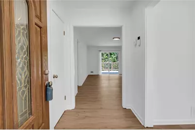982 Yemassee Trail, Stone Mountain, GA 30083 - Photo 5