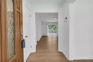 982 Yemassee Trail, Stone Mountain, GA 30083 - Photo 5