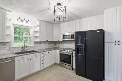 1661 Smithwood Drive, Marietta, GA 30062 - Photo 9