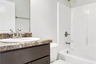 2362 Glebe Ct, Hampton, GA 30228 - Photo 9