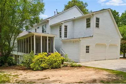 1623 Brentwood Crossing SE, Conyers, GA 30013 - Photo 31