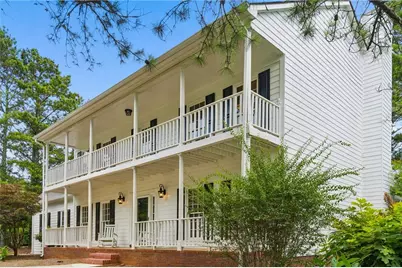 1623 Brentwood Crossing SE, Conyers, GA 30013 - Photo 3
