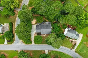 1623 Brentwood Crossing SE, Conyers, GA 30013 - Photo 35