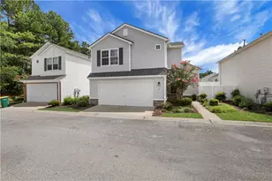 141 W Oaks Pl, Woodstock, GA 30188 - Photo 1