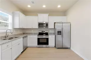 146 Culver St, Jackson, GA 30233 - Photo 5