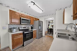 305 Bainbridge Cir, Dallas, GA 30132 - Photo 9
