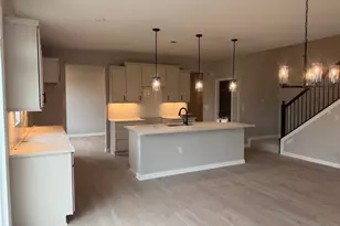 258 Loon Lk Wy, Hoschton, GA 30548 - Photo 3