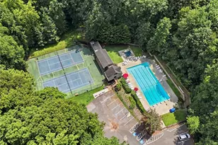 1340 Eryn Cir, Suwanee, GA 30024 - Photo 71