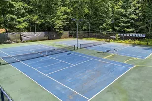 1340 Eryn Cir, Suwanee, GA 30024 - Photo 73