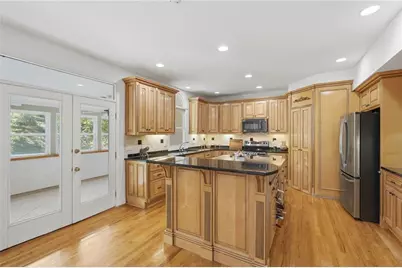 1340 Eryn Circle, Suwanee, GA 30024 - Photo 19