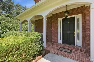 1340 Eryn Cir, Suwanee, GA 30024 - Photo 11