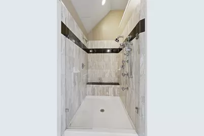 1340 Eryn Circle, Suwanee, GA 30024 - Photo 35