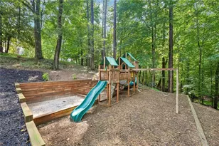 6860 Sterling Dr, Suwanee, GA 30024 - Photo 69