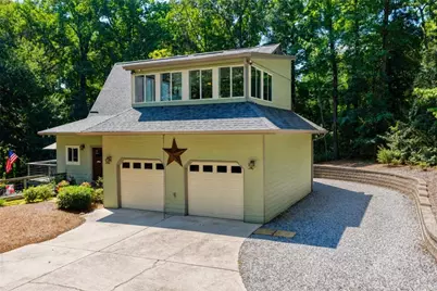 6173 Pine Circle, Flowery Branch, GA 30542 - Photo 7