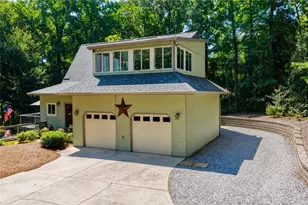6173 Pine Cir, Flowery Branch, GA 30542 - Photo 7