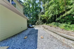 6173 Pine Cir, Flowery Branch, GA 30542 - Photo 107