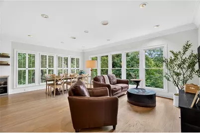 950 Tiverton Lane, Johns Creek, GA 30022 - Photo 15