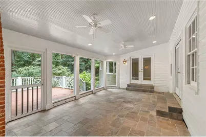 1037 Davis Drive, Sandy Springs, GA 30327 - Photo 15