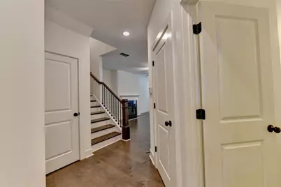 275 Auburn Valley Way, Auburn, GA 30011 - Photo 3