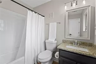 313 Country Club Dr, Jonesboro, GA 30238 - Photo 17