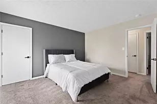 313 Country Club Dr, Jonesboro, GA 30238 - Photo 11