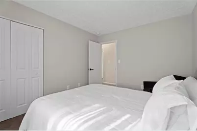 313 Country Club Drive, Jonesboro, GA 30238 - Photo 15