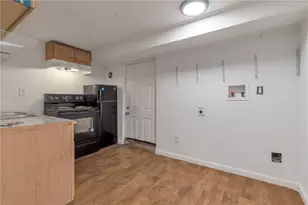 2756 Homeland Dr, Atlanta, GA 30360 - Photo 9