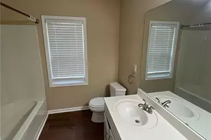 824 Georgian Point Dr, Lawrenceville, GA 30045 - Photo 21