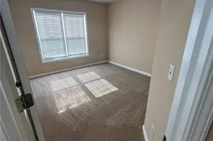 824 Georgian Point Dr, Lawrenceville, GA 30045 - Photo 19
