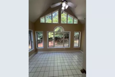824 Georgian Point Drive, Lawrenceville, GA 30045 - Photo 13