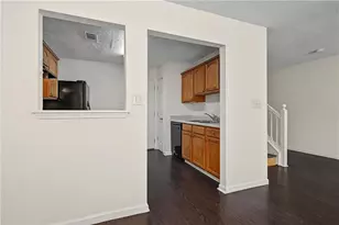330 Parkway Rd, Union City, GA 30291 - Photo 7