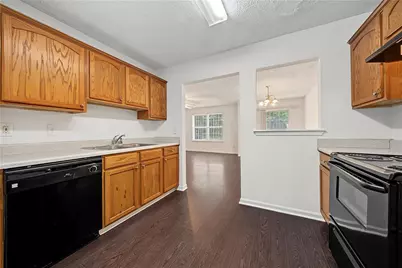 330 Parkway Road, Union City, GA 30291 - Photo 9