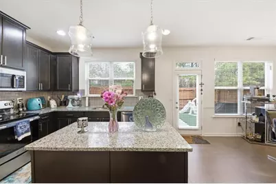 5527 Radford Loop, Fairburn, GA 30213 - Photo 11