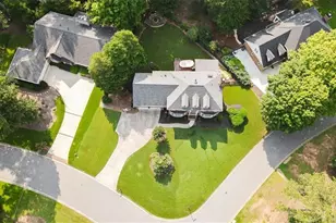 8325 Riverbirch Dr, Roswell, GA 30076 - Photo 43