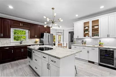 8325 Riverbirch Drive, Roswell, GA 30076 - Photo 13