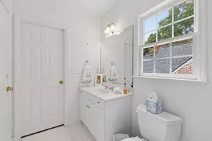 1762 Johnson Rd NE, Atlanta, GA 30306 - Photo 31
