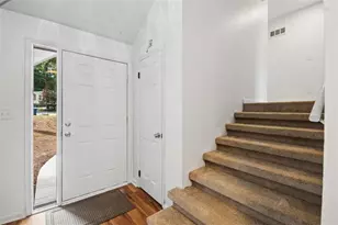 6375 Jerri Ct, Riverdale, GA 30296 - Photo 5
