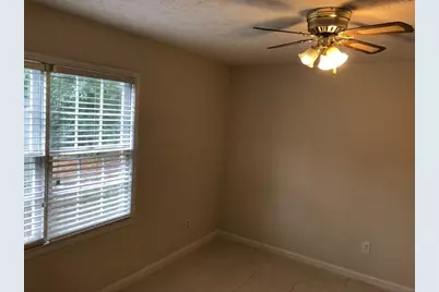1579 Rockbridge Road, Stone Mountain, GA 30087 - Photo 17