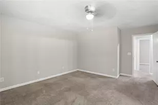 1050 Chapman Cir, Stone Mountain, GA 30088 - Photo 29
