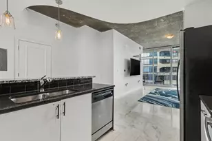 400 W Peachtree St NW, Atlanta, GA 30308 - Photo 13