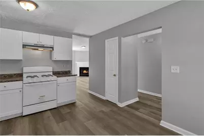 3559 Ashley Station Drive SW, Marietta, GA 30008 - Photo 5