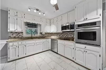 1875 Oak Road, Snellville, GA 30078 - Photo 11