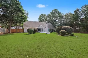 1407 Mill Glenn Ct, Lawrenceville, GA 30045 - Photo 33