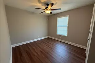 5915 Maiden Ln, Lula, GA 30554 - Photo 9