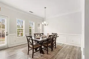 136 Meeting Pl, Lawrenceville, GA 30044 - Photo 13