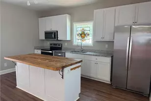 618 Liberty Overlook, Gainesville, GA 30501 - Photo 3